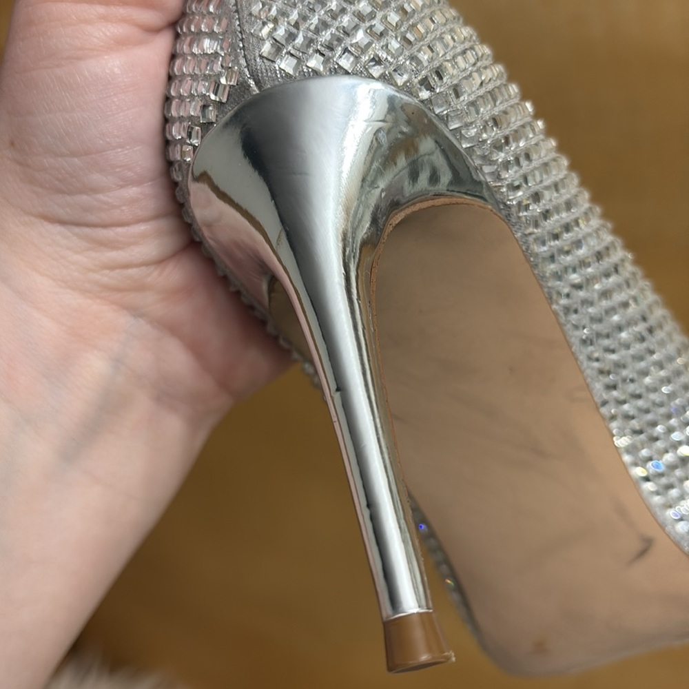 Steve Madden Silver Laveda Crystal Pump In Rhinestone Size 7.5 - Picture 11 of 17